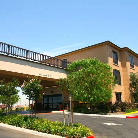 Hampton Inn Norco/Corona Buitenkant foto